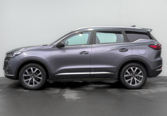 Подержанный автомобиль Chery Tiggo 7 Pro 2022 года (8 фото)