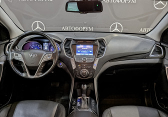 Подержанный автомобиль Hyundai Santa Fe 2014 года (14 фото)