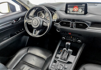 Подержанный автомобиль Mazda CX-5 2021 года (30 фото)