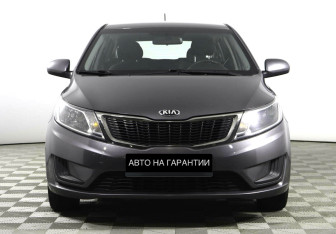 Подержанный автомобиль Kia Rio Hatchback 2014 года (2 фото)