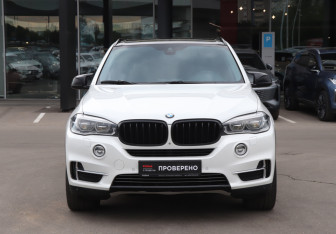 Подержанный автомобиль BMW X5 2014 года (2 фото)