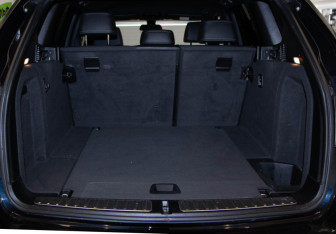Подержанный автомобиль BMW X3 2012 года (32 фото)