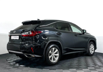 Подержанный автомобиль Lexus RX 2017 года (5 фото)