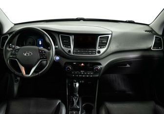 Подержанный автомобиль Hyundai Tucson 2016 года (6 фото)