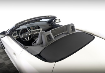 Подержанный автомобиль BMW Z4 Roadster 2019 года (30 фото)