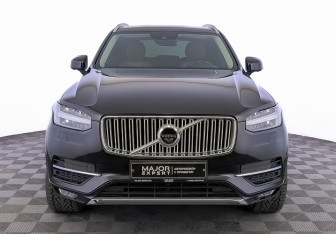 Подержанный автомобиль Volvo XC90 2019 года (2 фото)
