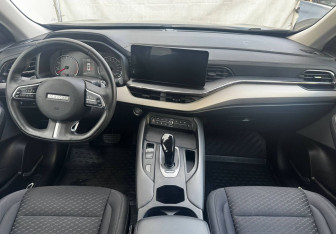 Подержанный автомобиль Haval F7 2024 года (9 фото)