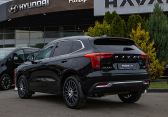 Подержанный автомобиль Haval Jolion 2023 года (5 фото)