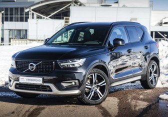 Подержанный автомобиль Volvo XC40 2019 года (1 фото)