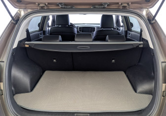 Подержанный автомобиль Kia Sportage 2018 года (10 фото)