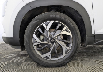 Подержанный автомобиль Hyundai Creta 2021 года (12 фото)