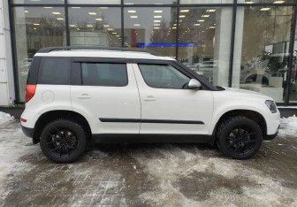 Подержанный автомобиль Skoda Yeti 2015 года (4 фото)