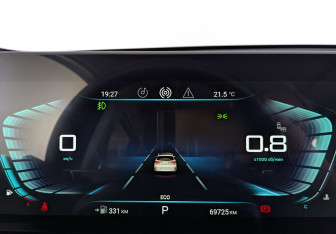 Подержанный автомобиль Exeed TXL 2022 года (13 фото)