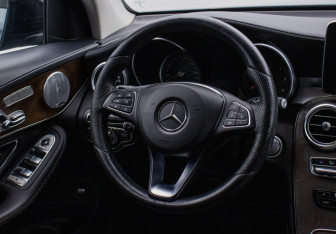 Подержанный автомобиль Mercedes-Benz GLC Coupe 2016 года (15 фото)