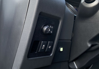 Подержанный автомобиль Nissan Qashqai 2012 года (22 фото)