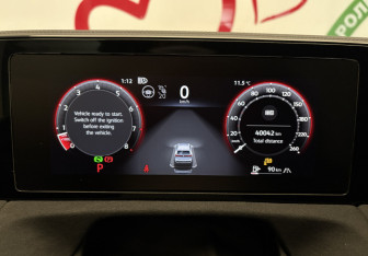 Подержанный автомобиль Volkswagen Tiguan 2024 года (19 фото)