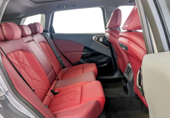 Новый BMW X3 2025 (12 фото)