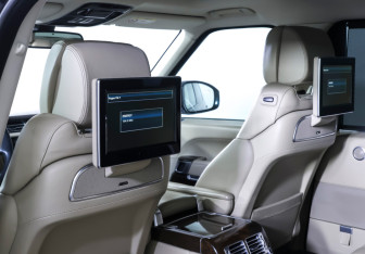 Подержанный автомобиль Land Rover Range Rover 2014 года (12 фото)
