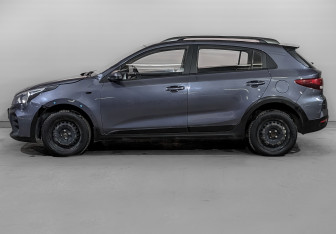Подержанный автомобиль Kia Rio Hatchback 2021 года (8 фото)