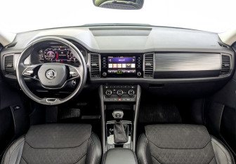 Подержанный автомобиль Skoda Kodiaq 2021 года (14 фото)