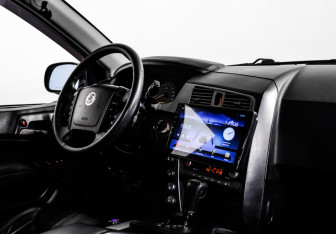 Подержанный автомобиль SsangYong Kyron 2012 года (9 фото)
