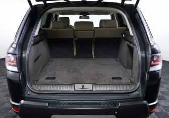 Подержанный автомобиль Land Rover Range Rover Sport 2015 года (9 фото)