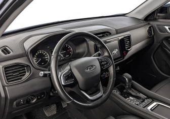 Подержанный автомобиль Chery Tiggo 4 2021 года (15 фото)