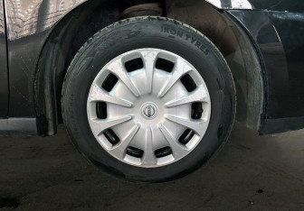 Подержанный автомобиль Nissan Almera Sedan 2016 года (16 фото)