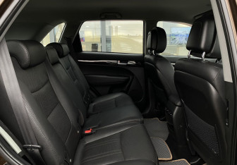 Подержанный автомобиль Kia Sorento 2019 года (24 фото)