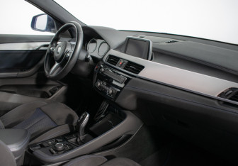 Подержанный автомобиль BMW X2 2018 года (9 фото)