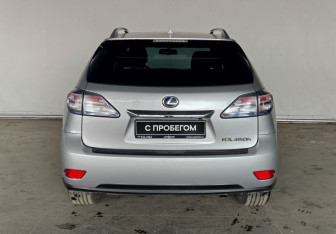 Подержанный автомобиль Lexus RX 2010 года (5 фото)