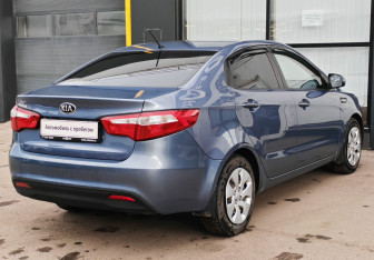 Подержанный автомобиль Kia Rio Sedan 2013 года (5 фото)