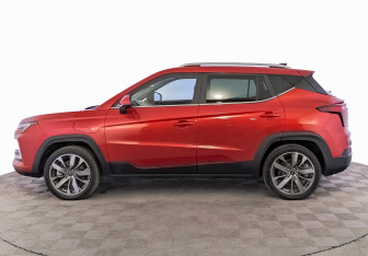 Подержанный автомобиль Москвич 3е 2023 года (8 фото)