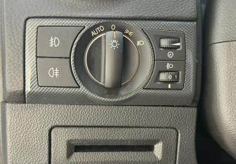Подержанный автомобиль Opel Antara 2012 года (14 фото)