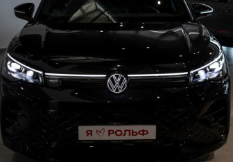 Новый Volkswagen Tiguan 2025 (3 фото)