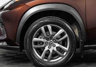 Подержанный автомобиль Lexus NX 2019 года (25 фото)