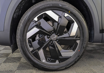 Новый Omoda C7 2025 (7 фото)