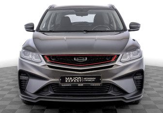 Подержанный автомобиль Geely Coolray 2022 года (2 фото)