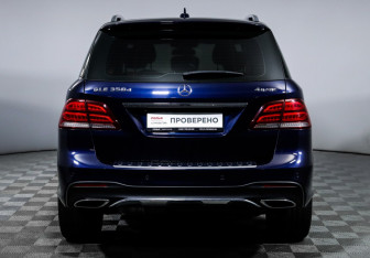 Подержанный автомобиль Mercedes-Benz GLE 2016 года (6 фото)