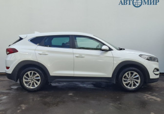 Подержанный автомобиль Hyundai Tucson 2017 года (4 фото)