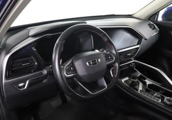 Подержанный автомобиль Geely Tugella 2021 года (13 фото)