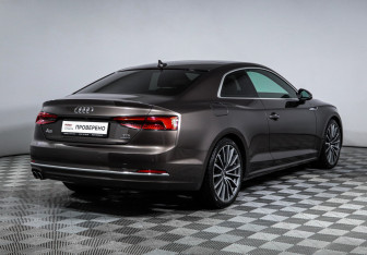 Подержанный автомобиль Audi A5 Coupe 2016 года (5 фото)