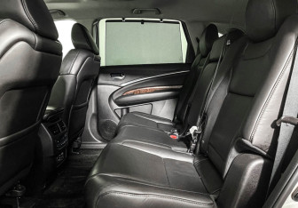 Подержанный автомобиль Acura MDX 2014 года (10 фото)