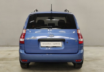 Подержанный автомобиль Hyundai Matrix 2009 года (6 фото)