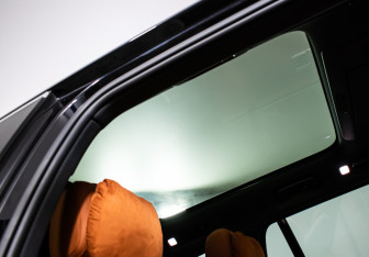 Подержанный автомобиль LiXiang L9 2023 года (15 фото)