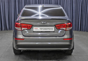 Подержанный автомобиль Kia Rio Sedan 2015 года (6 фото)