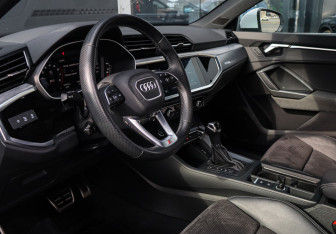 Подержанный автомобиль Audi Q3 Sportback 2021 года (12 фото)