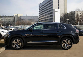 Новый Volkswagen Teramont 2024 (9 фото)