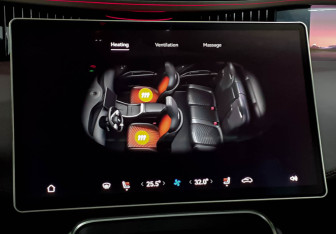 Подержанный автомобиль Avatr 11 2023 года (17 фото)