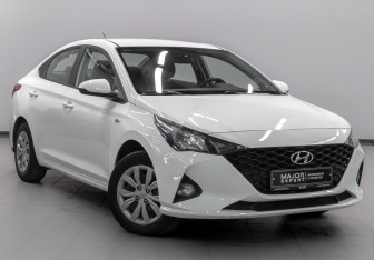 Подержанный автомобиль Hyundai Solaris Sedan 2020 года (3 фото)